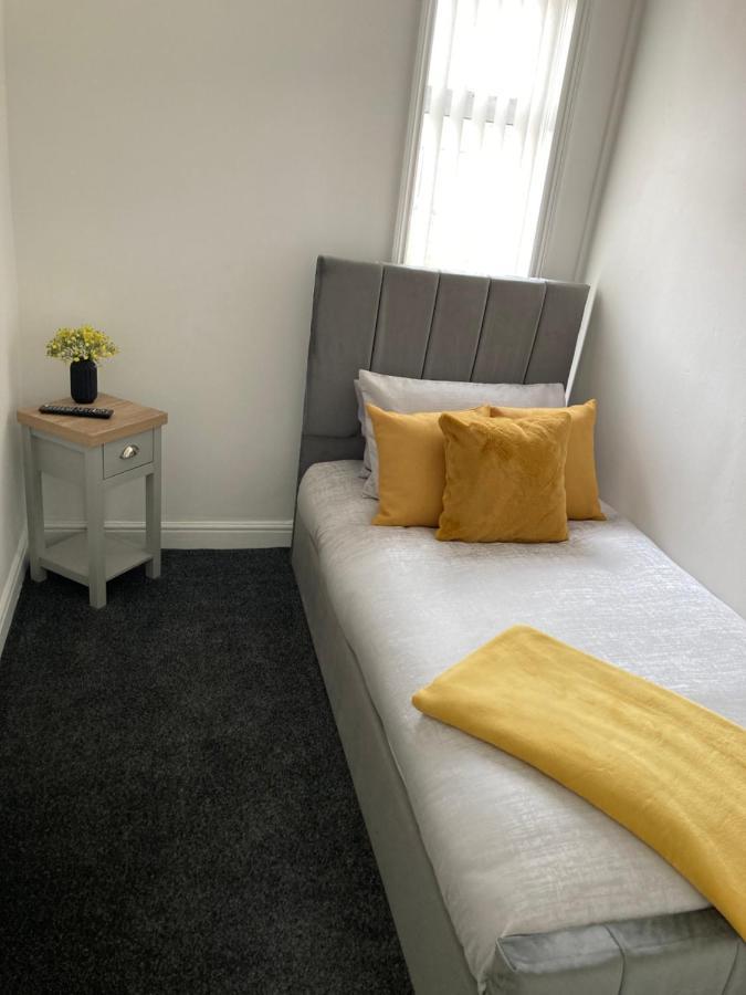 Cheshire Home Stays كرو المظهر الخارجي الصورة